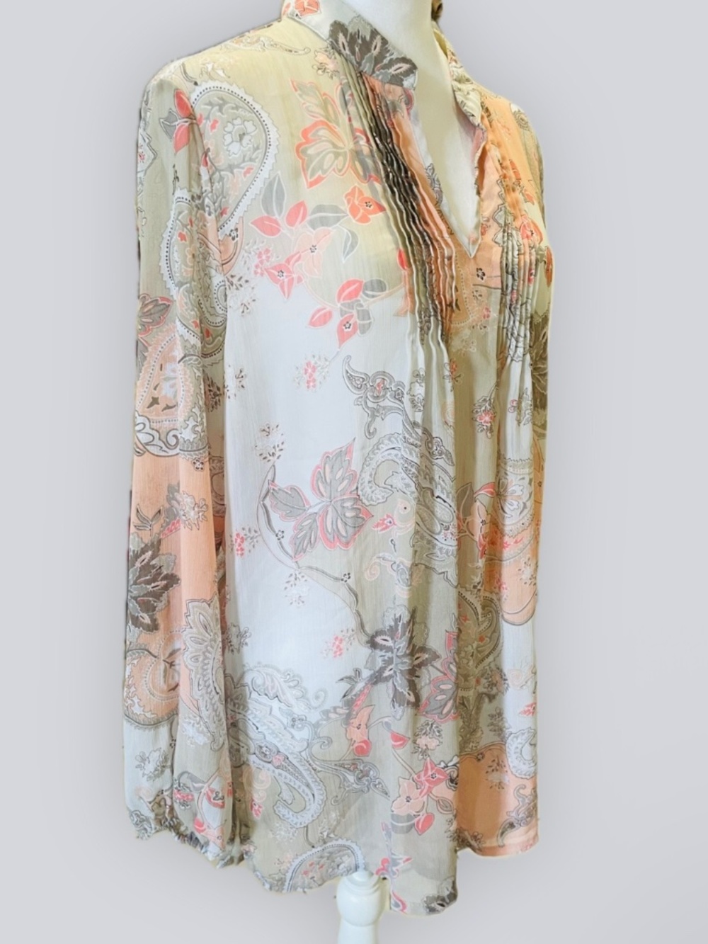 Susan Graver Paisley Floral